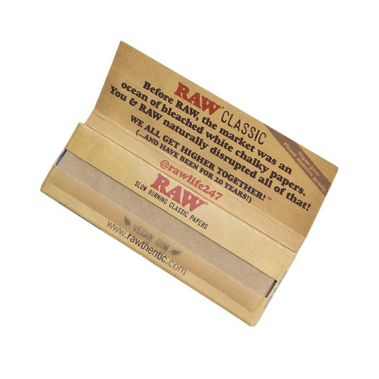 Buy RAW Classic - 1 1/4th Paper Paraphernalia | Slimjim India