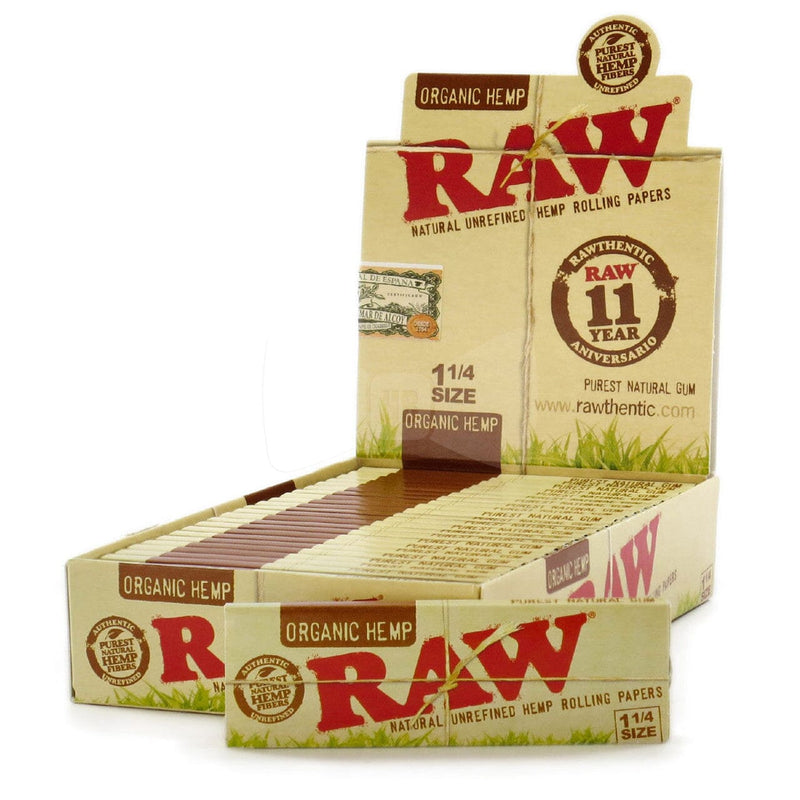 Load image into Gallery viewer, Buy RAW Organic - 1 1/4th Paper Paraphernalia 24 | Slimjim India
