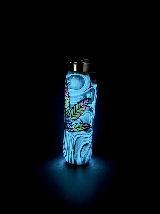 Buy The Glow Leaf Lighter | Slimjim India