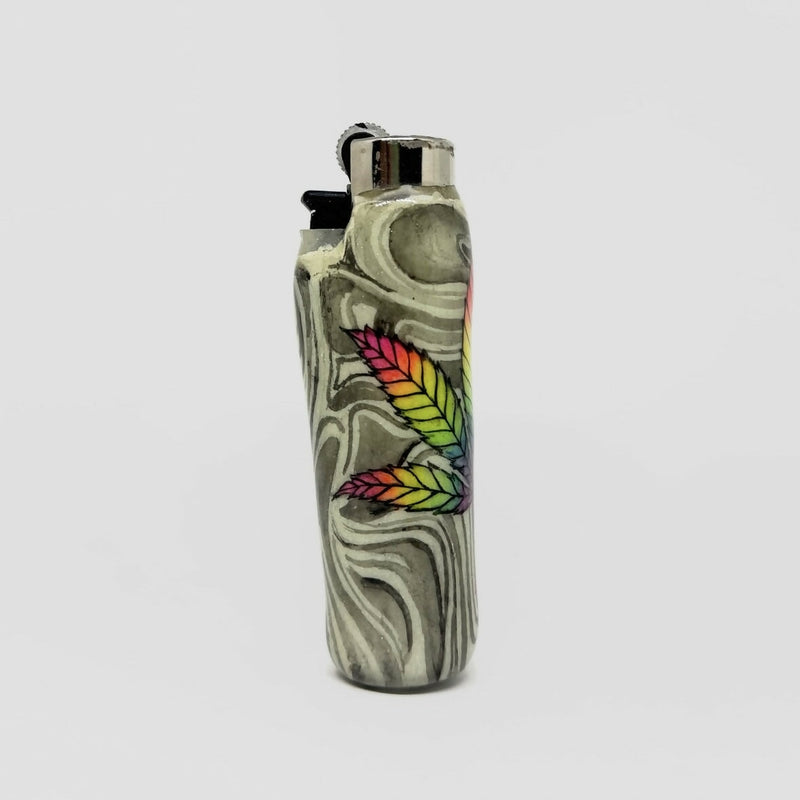 Load image into Gallery viewer, Buy The Glow Leaf Lighter | Slimjim India
