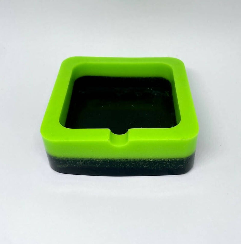 Load image into Gallery viewer, Buy Ubuntu - Green &amp; Black Square Ashtray Ashtray | Slimjim India
