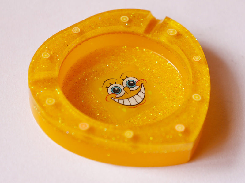 Load image into Gallery viewer, SpongeBob Ashtray Ashtray Smoked Cannivore 
