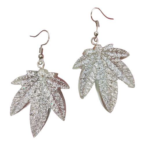 Buy The Leaf Earrings earrings Shiny Silver | Slimjim India